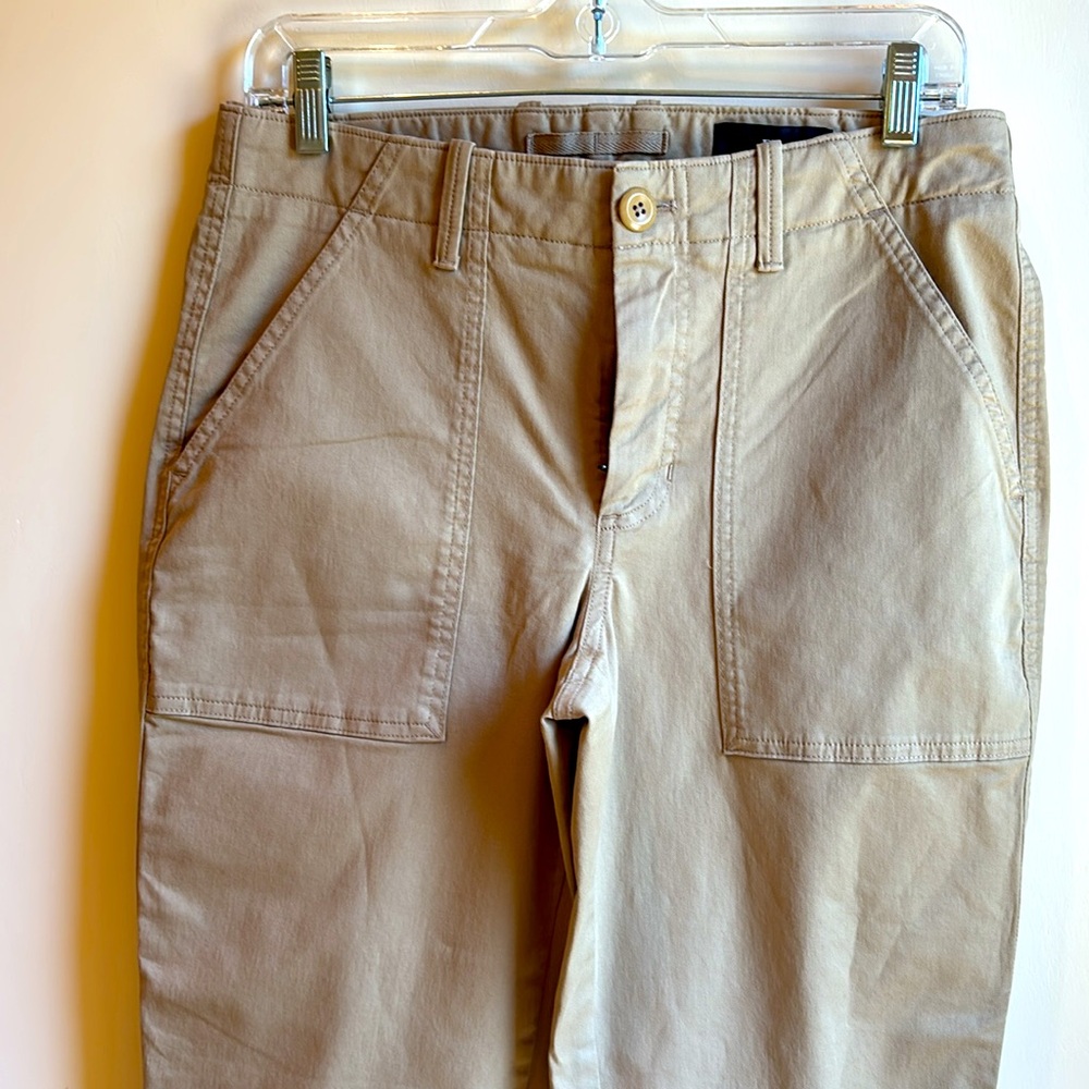 NWT Banana Republic Mid-Rise Slim Cargo Cotton Pant in Khaki Tan Size 6 copy - Picture 6 of 11